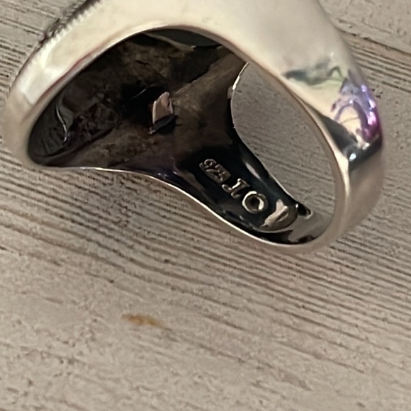 Beautiful Judith Jack Cocktail Ring. - Picture 4 of 6